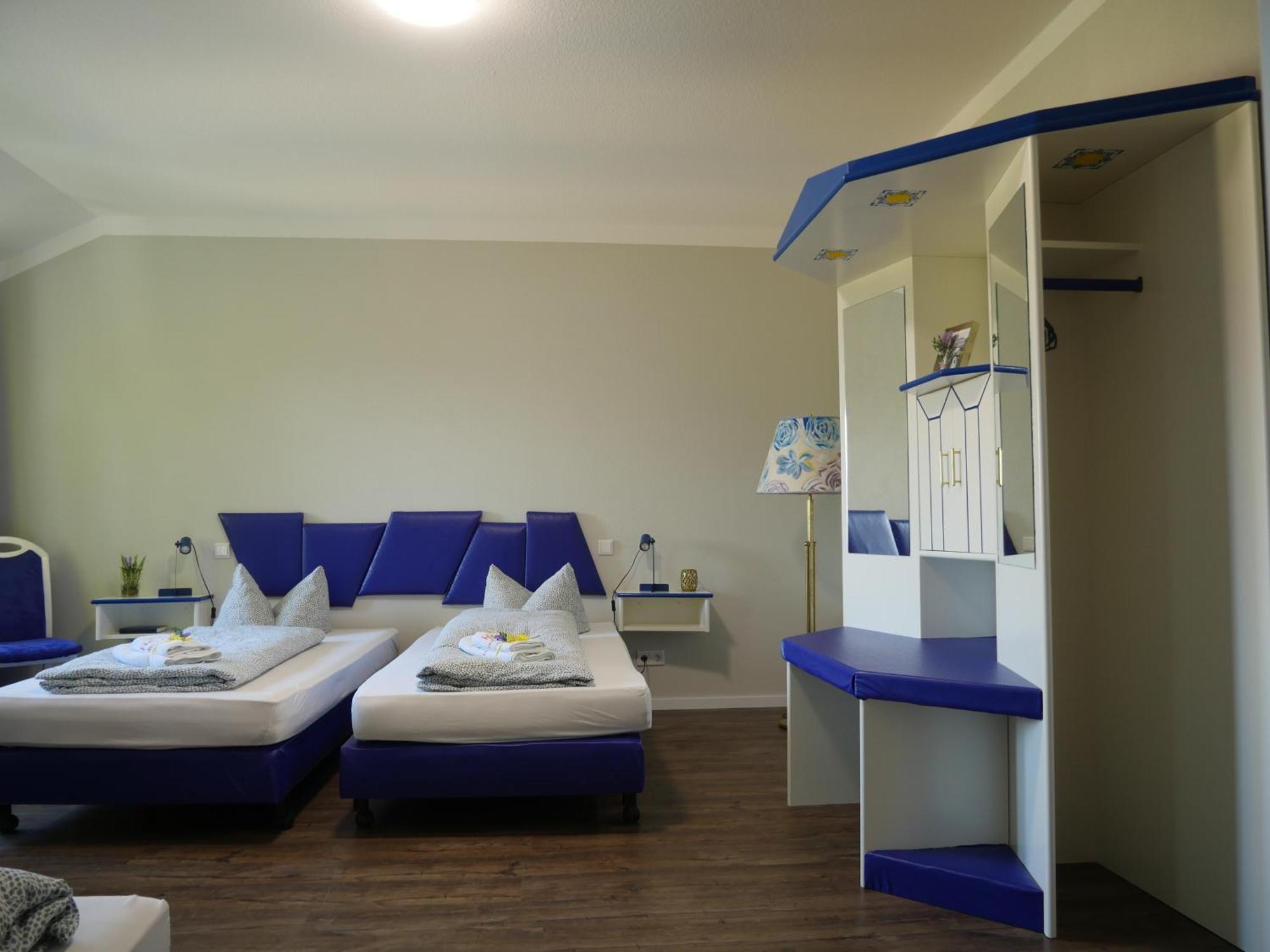 Hotel & Ristorante Positano Radeburg Экстерьер фото