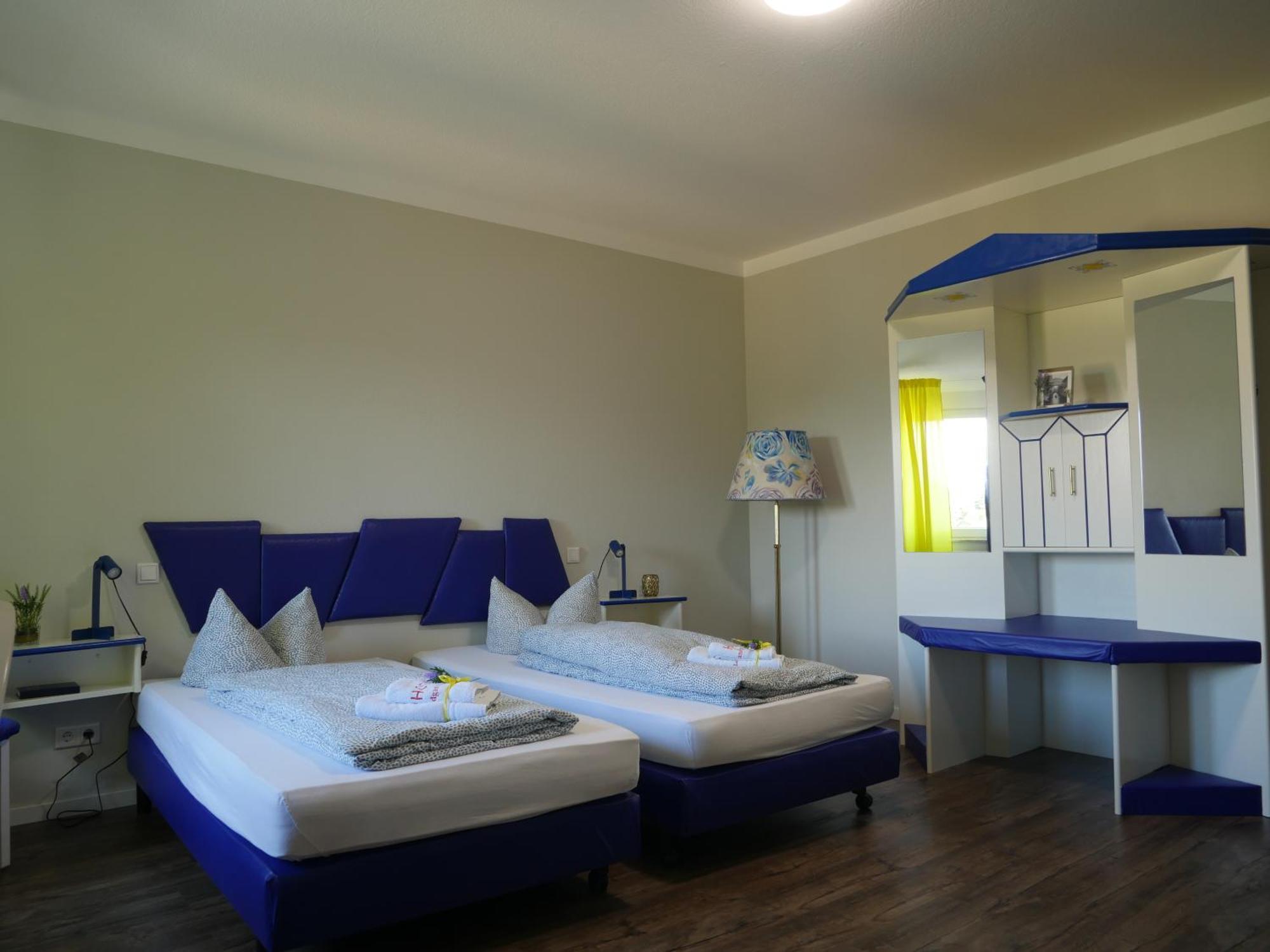 Hotel & Ristorante Positano Radeburg Экстерьер фото